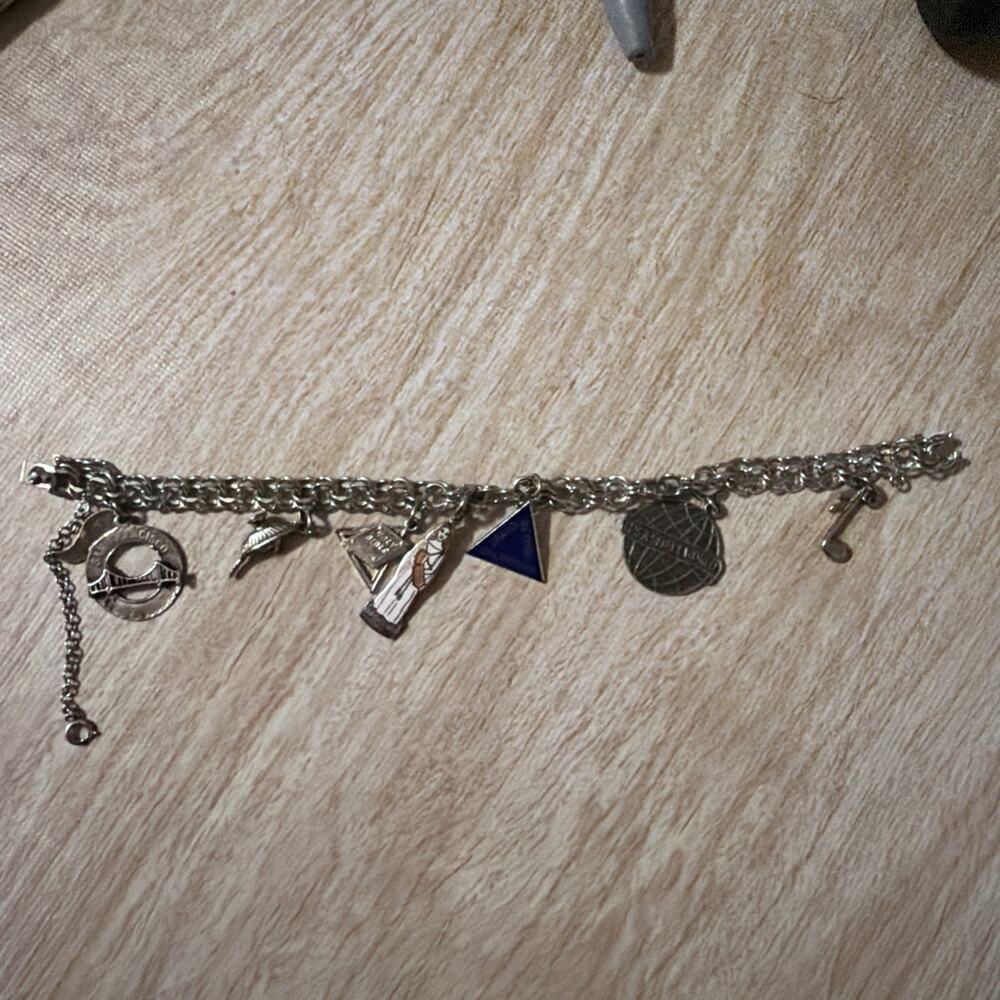 Vintage AMERICAN STERLING Company Charm Bracelet with 7 Charms California
